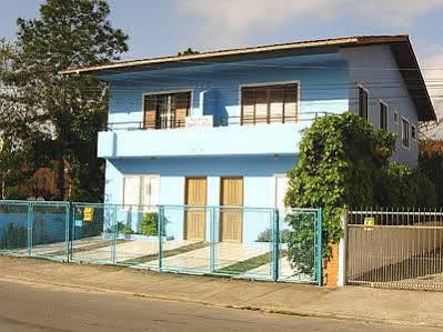 Pousada Serafin Azul ฟลอเรียนอโปลิส ภายนอก รูปภาพ